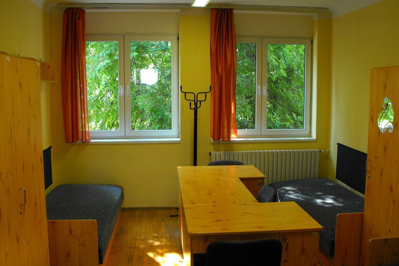 József Attila Guesthouse Budapest Extérieur photo